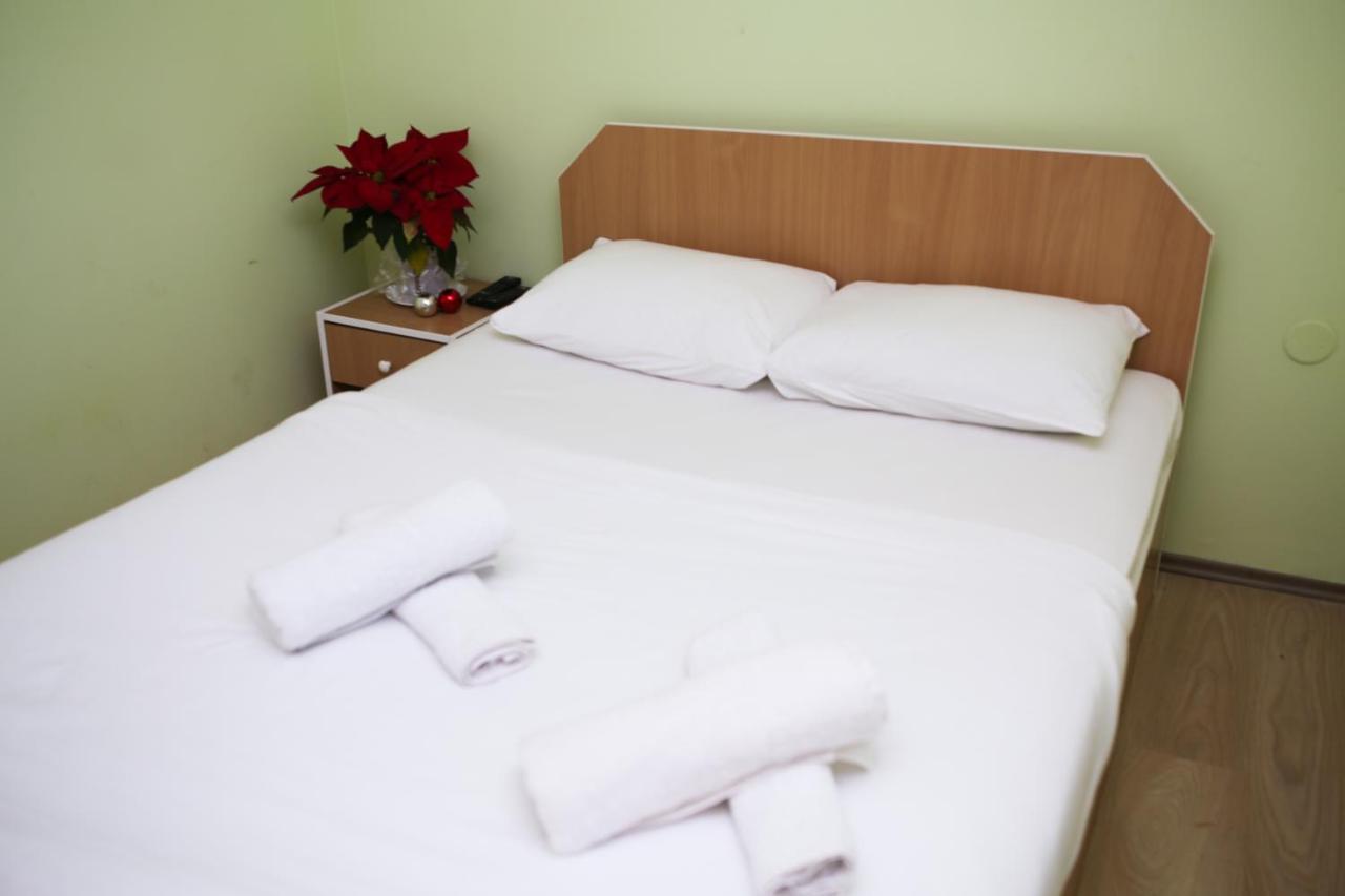 Motel Zmajevac Fruska Gora Novi Sad Exterior foto